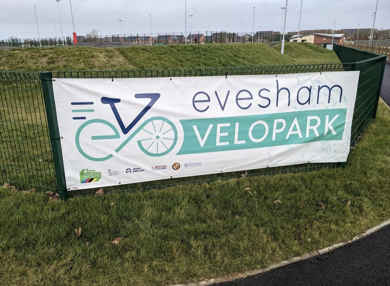 Evesham Velopark banner